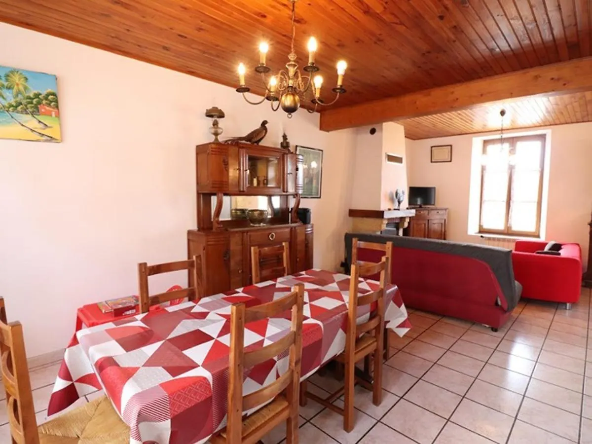 Maison Authentique A Drugeac : Confort, Jardin Clos, Animaux Bienvenus, Proche Salers Et Puy Mary - Fr-1-742-503 0*,