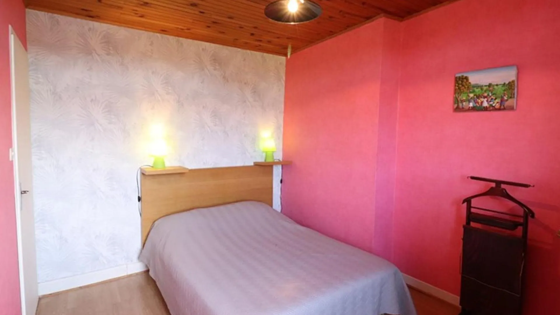 Holiday home Maison Authentique A Drugeac : Confort, Jardin Clos, Animaux Bienvenus, Proche Salers Et Puy Mary - Fr-1-742-503
